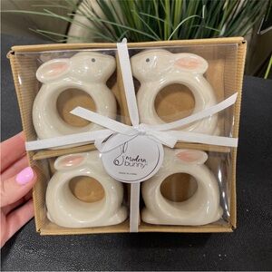 Easter Bunny Ceramic Napkin Rings Modern Bunny set of 4 NEW